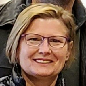 Meet your Posher, Joan